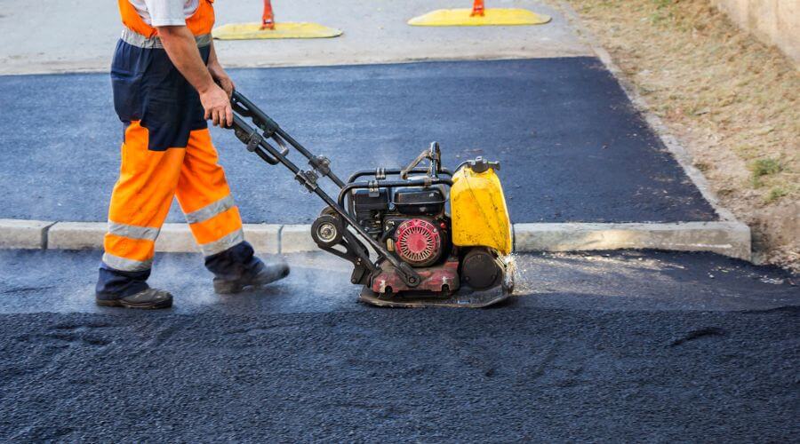 Professional gutter cleaning in South Sterling, PA